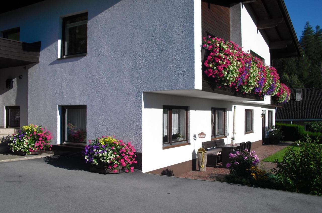 Ferienwohnung Reinstadler Jerzens Bagian luar foto